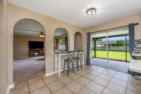 House in Sanford, Florida 5 bedrooms, 209.03 sq.m. № 1792825 - photo 7