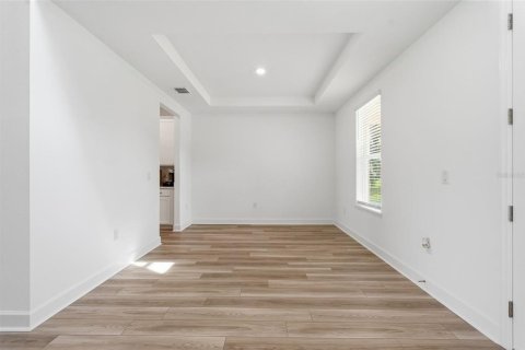 House in Plant City, Florida 5 bedrooms, 356.28 sq.m. № 2108021 - photo 7