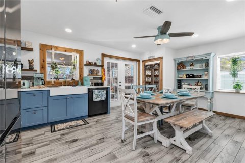Villa ou maison à vendre à Englewood, Floride: 3 chambres, 96.62 m2 № 2212446 - photo 9