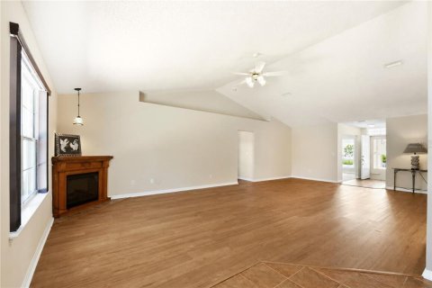 Villa ou maison à vendre à Palm Coast, Floride: 4 chambres, 237.64 m2 № 2334029 - photo 10