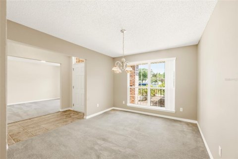 Villa ou maison à vendre à Palm Coast, Floride: 4 chambres, 237.64 m2 № 2334029 - photo 16