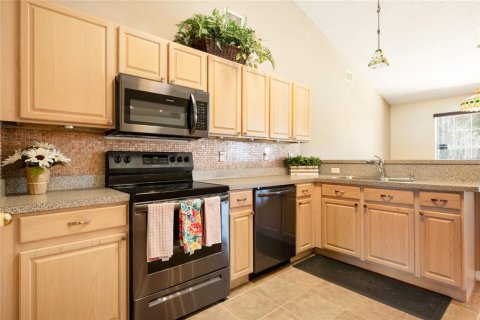 Villa ou maison à vendre à Palm Coast, Floride: 4 chambres, 237.64 m2 № 2334029 - photo 21