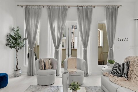Condo in Tampa, Florida, 2 bedrooms  № 1767217 - photo 11