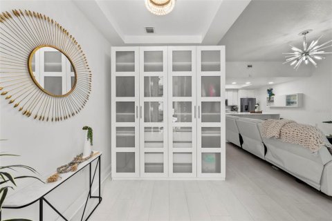 Condo in Tampa, Florida, 2 bedrooms  № 1767217 - photo 15