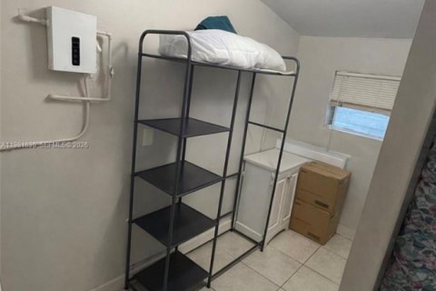 Купить виллу или дом в Норт-Майами-Бич, Флорида 3 спальни, 123.19м2, № 2043582 - фото 27