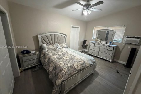 Купить виллу или дом в Норт-Майами-Бич, Флорида 3 спальни, 123.19м2, № 2043582 - фото 19