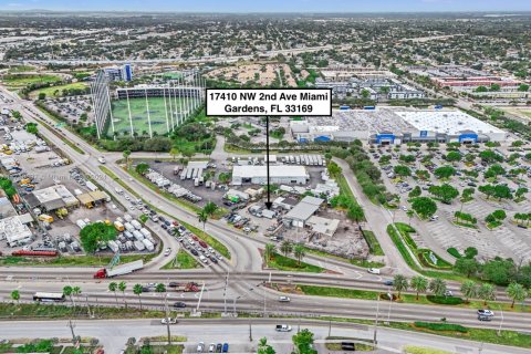 Commercial property in Miami Gardens, Florida № 1462488 - photo 5