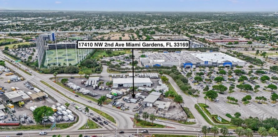 Commercial property in Miami Gardens, Florida № 1462488