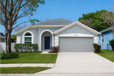 Villa ou maison à Oviedo, Floride 3 chambres, 141.03 m2 № 2324440