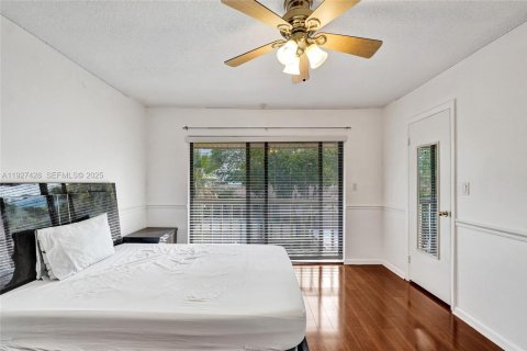 Купить кондоминиум в Холливуд, Флорида 3 спальни, 218.32м2, № 1986011 - фото 26