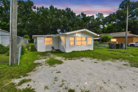 House in Lakeland, Florida 3 bedrooms, 81.66 sq.m. № 1915062 - photo 17