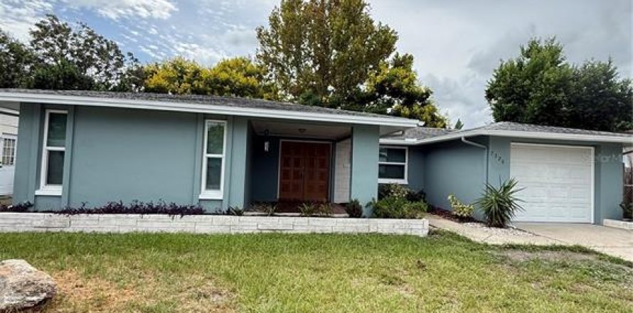 Villa ou maison à Port Richey, Floride 4 chambres, 143.72 m2 № 2413827