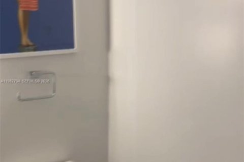 Condominio en venta en Miami, Florida, 33.07 m2 № 2049252 - foto 9