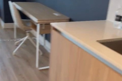 Condominio en venta en Miami, Florida, 33.07 m2 № 2049252 - foto 8