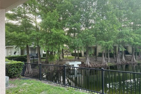 Condo in Orlando, Florida, 3 bedrooms  № 1837728 - photo 10