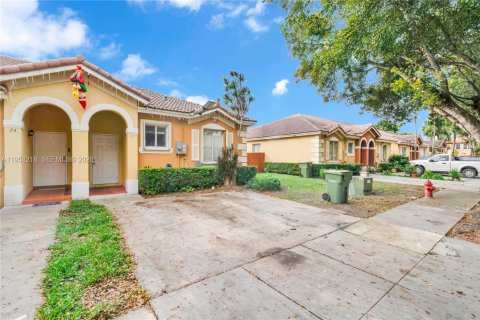 Villa ou maison à vendre à Homestead, Floride: 3 chambres, 110.46 m2 № 2008118 - photo 17