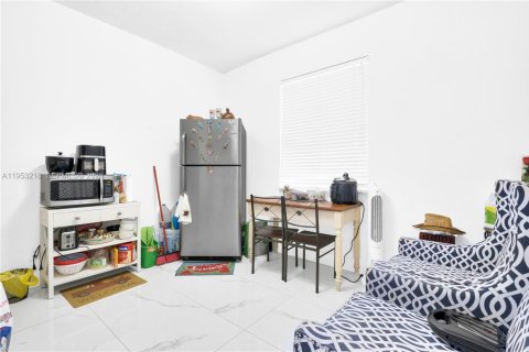 Villa ou maison à vendre à Homestead, Floride: 3 chambres, 110.46 m2 № 2008118 - photo 20