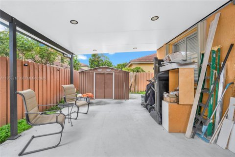 Villa ou maison à vendre à Homestead, Floride: 3 chambres, 110.46 m2 № 2008118 - photo 16