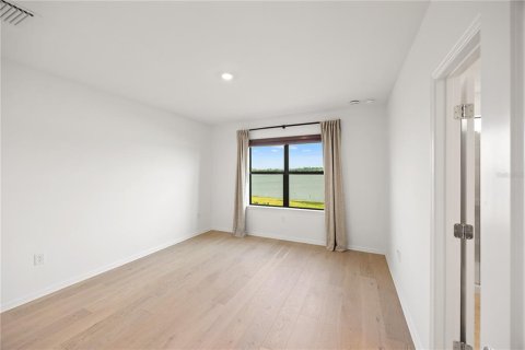 House in Sarasota, Florida 4 bedrooms, 147.81 sq.m. № 2149807 - photo 12