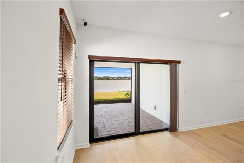House in Sarasota, Florida 4 bedrooms, 147.81 sq.m. № 2149807 - photo 22