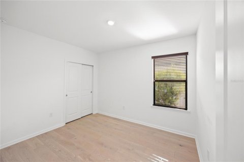 House in Sarasota, Florida 4 bedrooms, 147.81 sq.m. № 2149807 - photo 21