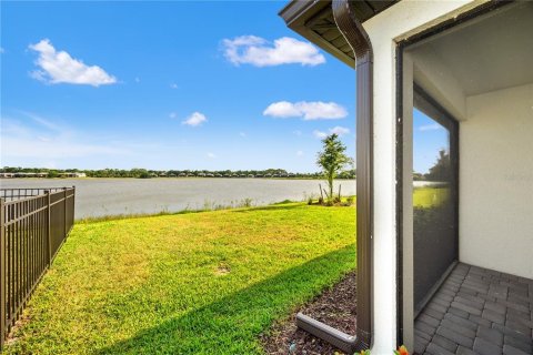 House in Sarasota, Florida 4 bedrooms, 147.81 sq.m. № 2149807 - photo 24