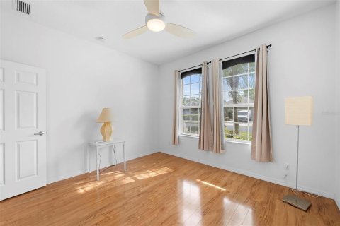 House in University Park, Florida 2 bedrooms, 134.89 sq.m. № 1914162 - photo 23