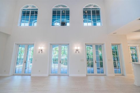 Villa ou maison à vendre à Saint Petersburg, Floride: 4 chambres, 387.31 m2 № 1797801 - photo 12