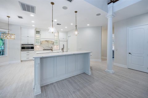 Villa ou maison à vendre à Saint Petersburg, Floride: 4 chambres, 387.31 m2 № 1797801 - photo 28