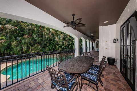 Villa ou maison à vendre à Saint Petersburg, Floride: 4 chambres, 387.31 m2 № 1797801 - photo 17