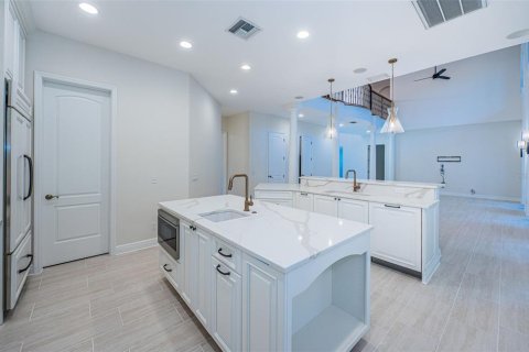 Villa ou maison à vendre à Saint Petersburg, Floride: 4 chambres, 387.31 m2 № 1797801 - photo 27
