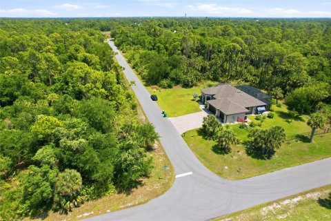 Terreno en venta en Port Charlotte, Florida № 2159481 - foto 2