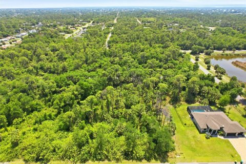 Terreno en venta en Port Charlotte, Florida № 2159481 - foto 4