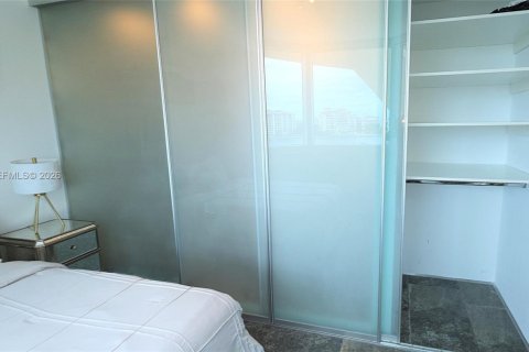 Condo in Miami Beach, Florida, 2 bedrooms  № 2087133 - photo 24