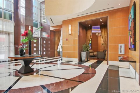 Купить кондоминиум в Майами, Флорида 2 спальни, 98.29м2, № 2035989 - фото 17