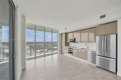 Condo in Sunrise, Florida, 2 bedrooms  № 2027432