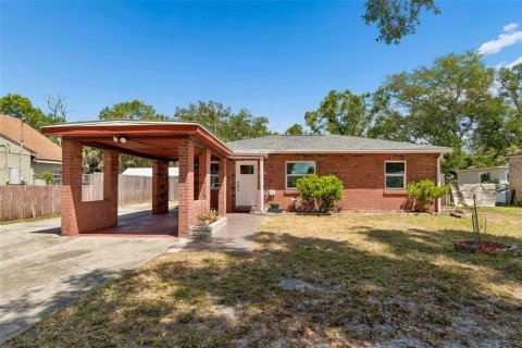 Villa ou maison à Tampa, Floride 2 chambres, 130.53 m2 № 2116517