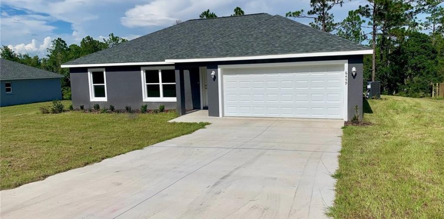 House in Dunnellon, Florida 3 bedrooms, 132.01 sq.m. № 2098231