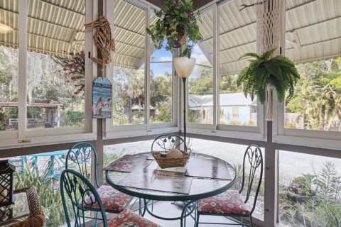 Villa ou maison à vendre à New Port Richey, Floride: 2 chambres, 101.73 m2 № 2239700 - photo 19