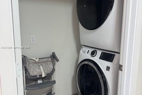 Copropriété à vendre à Miami, Floride: 1 chambre № 2300427 - photo 10