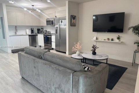 Condo à Miami, Floride, 1 chambre  № 2300427