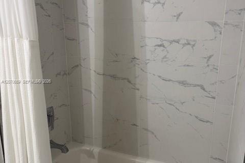 Copropriété à vendre à Miami, Floride: 1 chambre № 2300427 - photo 7
