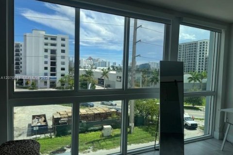 Copropriété à vendre à Miami, Floride: 1 chambre № 2300427 - photo 13