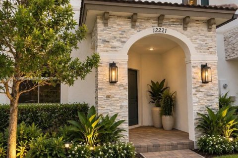 Villa ou maison à Miami, Floride 3 chambres, 149.76 m2 № 2316266