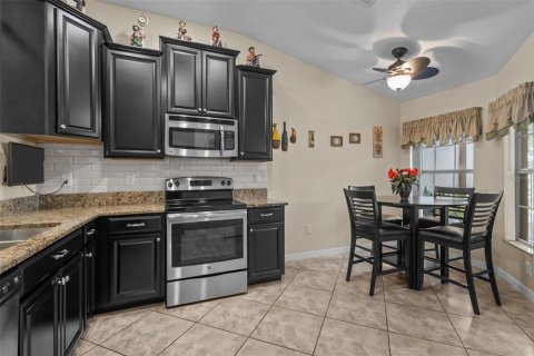 House in Hudson, Florida 3 bedrooms, 124.21 sq.m. № 1825008 - photo 5
