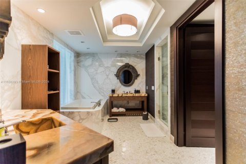 Condo in Bal Harbour, Florida, 3 bedrooms  № 1669026 - photo 8