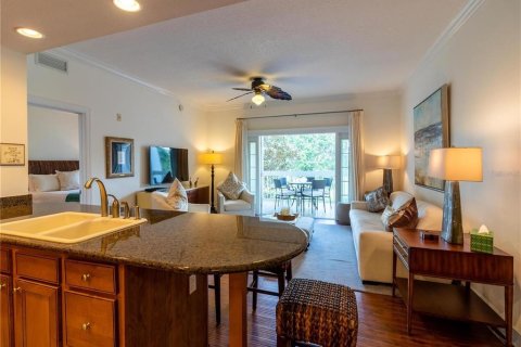 Condo in Four Corners, Florida, 3 bedrooms  № 1616338 - photo 4