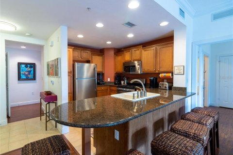 Condo in Four Corners, Florida, 3 bedrooms  № 1616338 - photo 5