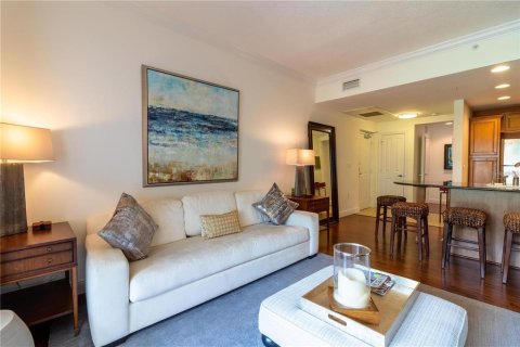 Condo in Four Corners, Florida, 3 bedrooms  № 1616338 - photo 10