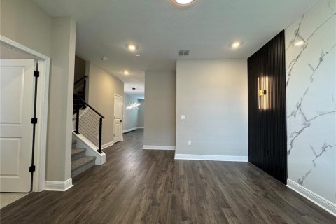 Townhouse in Winter Garden, Florida 3 bedrooms, 161.28 sq.m. № 2391602 - photo 6